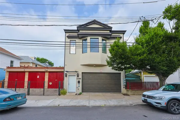 14-11 114 Streets, College Point, NY 11356