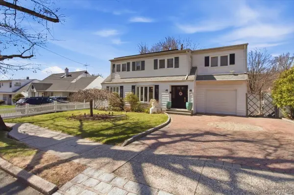 129 Gailmore DR, Yonkers, NY 10710