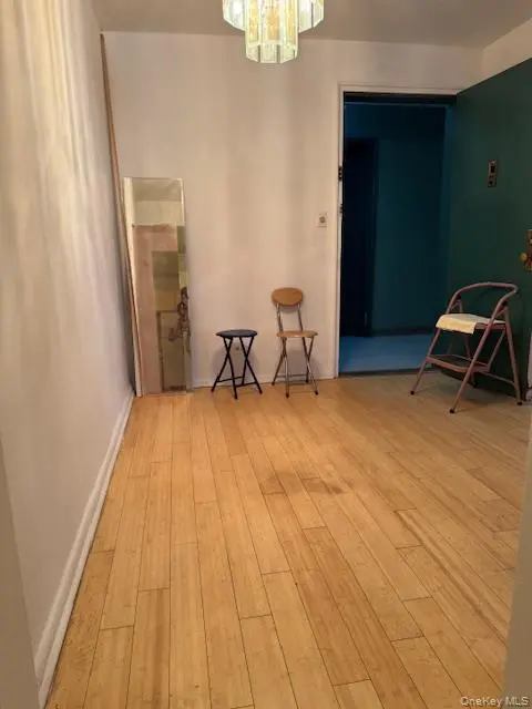 83-30 Vietor AVE #306, Elmhurst, NY 11373