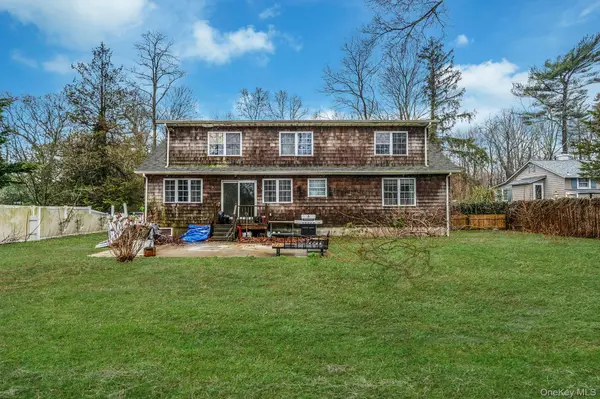 273 N Country RD, Miller Place, NY 11764