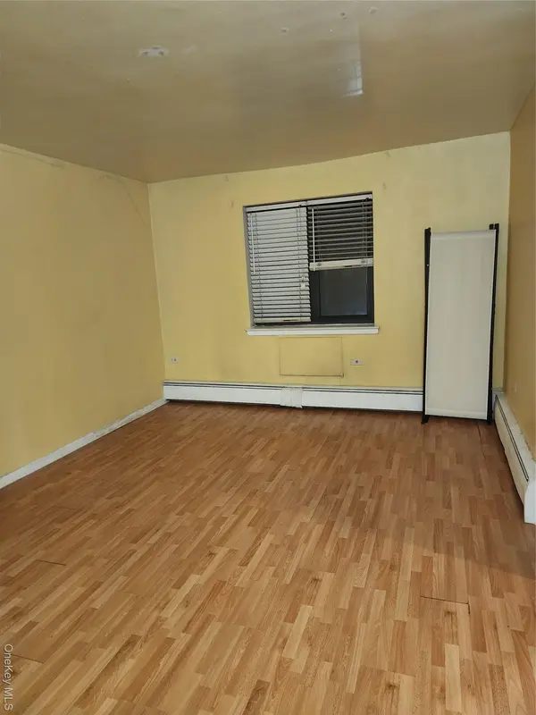 9911 60th Avenue #3E, Corona, NY 11368