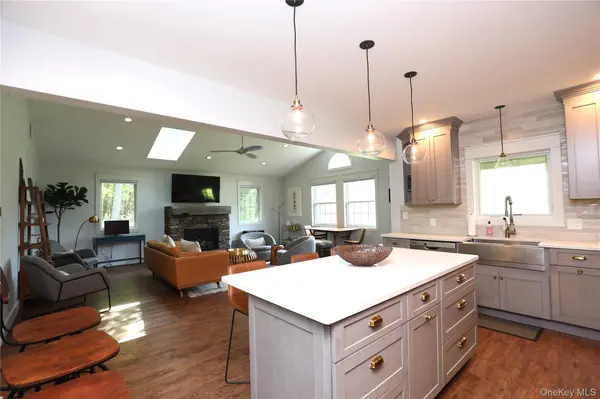 36 Northwoods RD #A, Woodstock, NY 12498