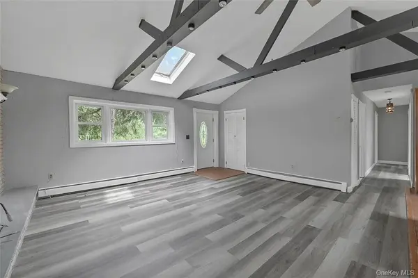 35 Peddler Hill RD, Monroe, NY 10950