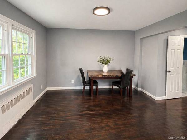 104 Phoenix ST, Hempstead, NY 11550