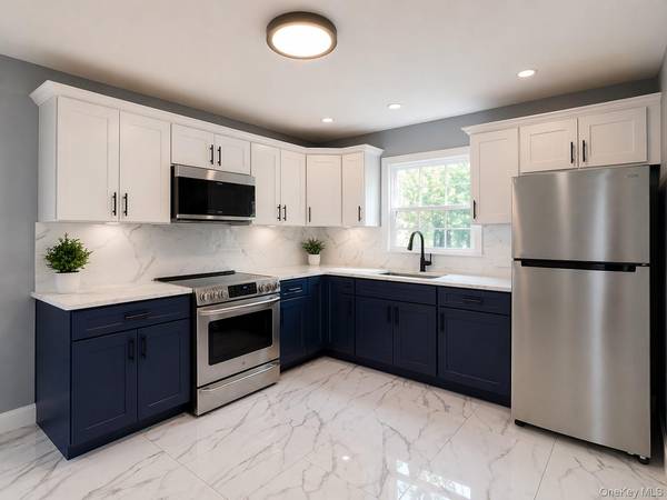 104 Phoenix ST, Hempstead, NY 11550