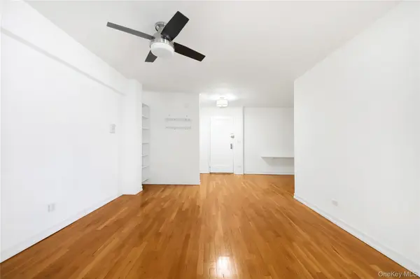488 Ocean Pkwy #6C, Brooklyn, NY 11218