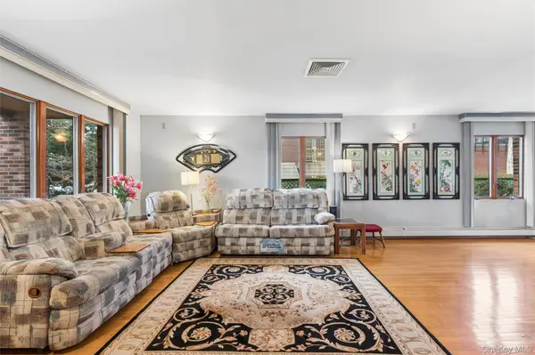 17203 35th AVE, Flushing, NY 11358