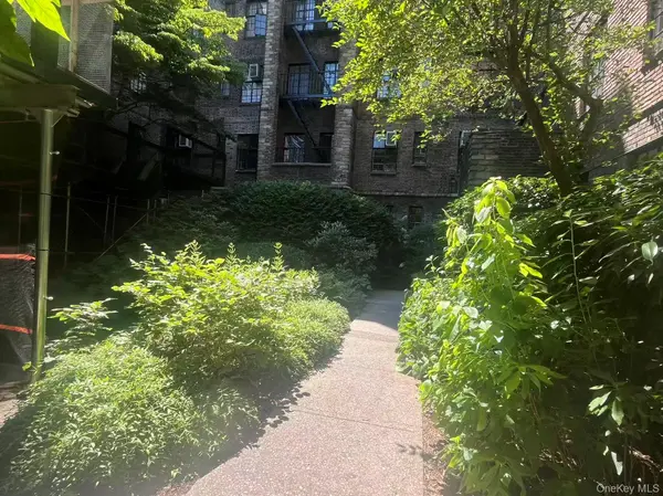 116 Pinehurst AVE #C21, New York (manhattan), NY 10033