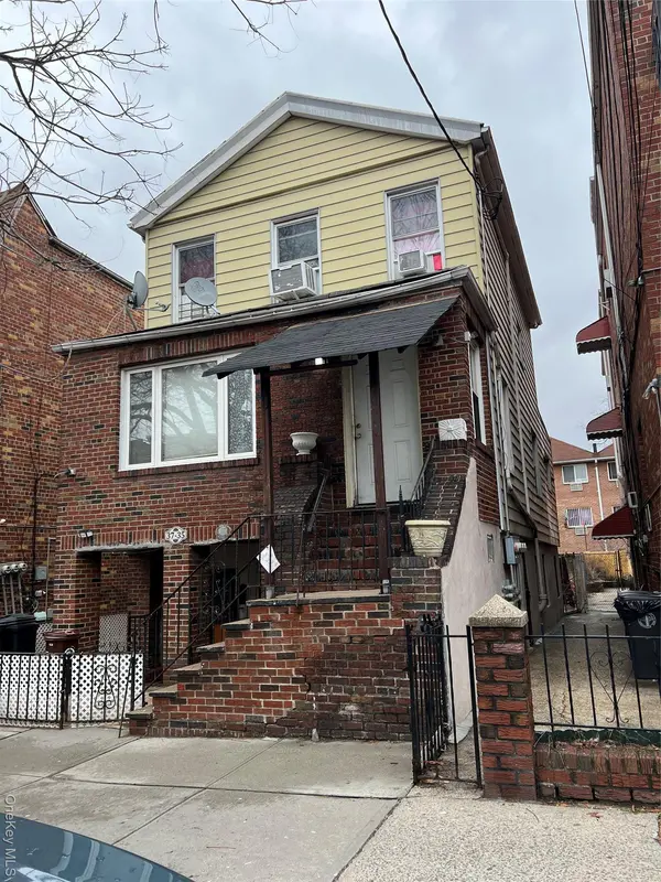 37-35 59th ST, Woodside, NY 11377