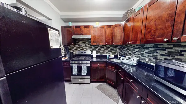 12702 172nd ST, Jamaica, NY 11434