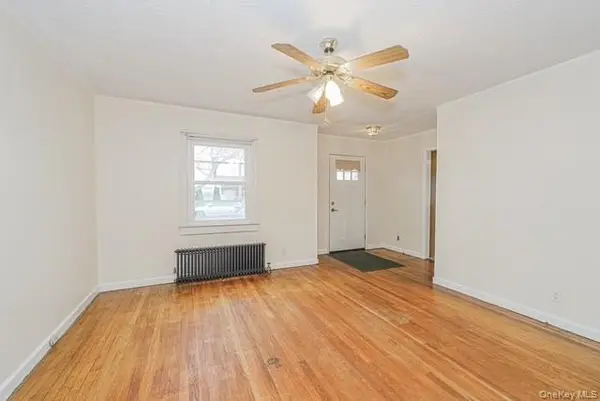 125 Bryson AVE, Staten Island, NY 10302