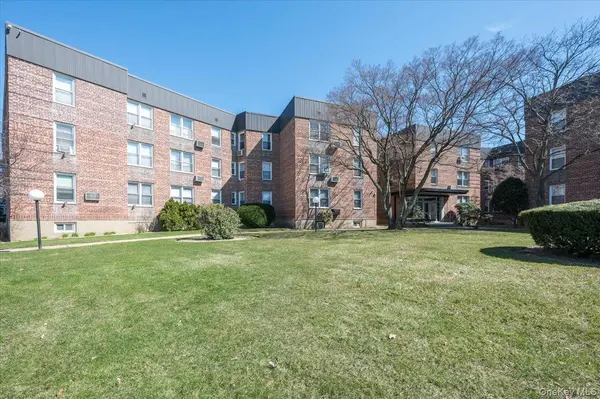 510 Dubois Ave ##B1, Valley Stream, NY 11581