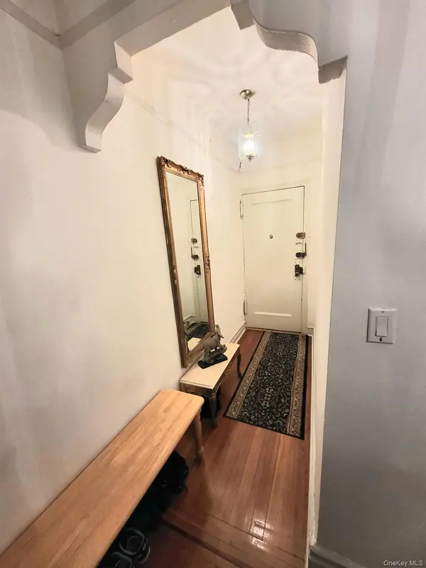 35-40 82nd ST #4C, Jackson Heights, NY 11372