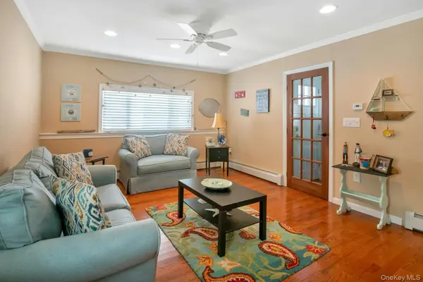33B Edgewater PARK #33B, Bronx, NY 10465