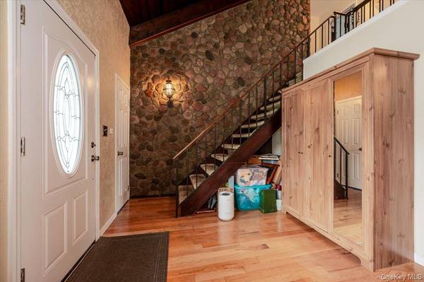 806 E Chester ST, Long Beach, NY 11561