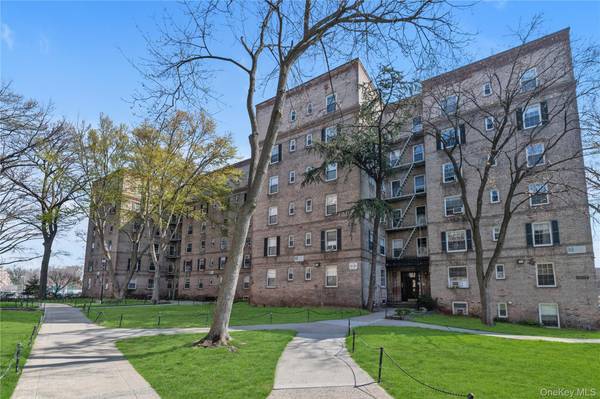 5142 30th AVE #5I, Woodside, NY 11377