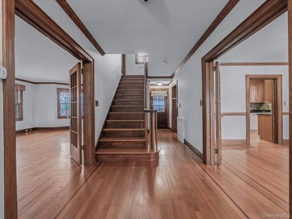 2807 157th ST, Flushing, NY 11354