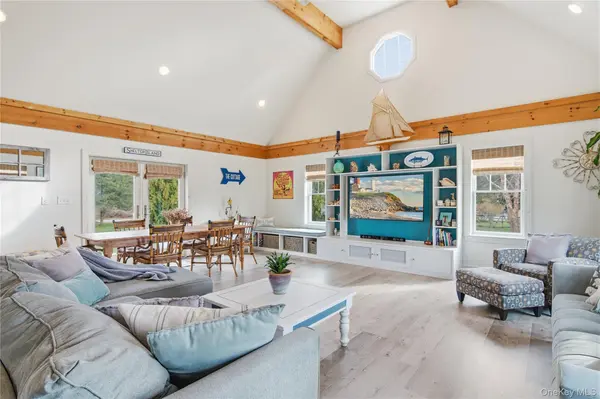 14 Freds LN, Shelter Island, NY 11964