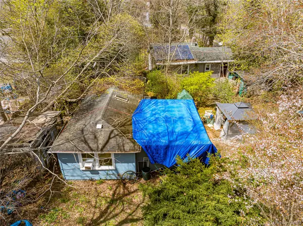 33 Locust AVE #33 & 29, Southampton, NY 11968