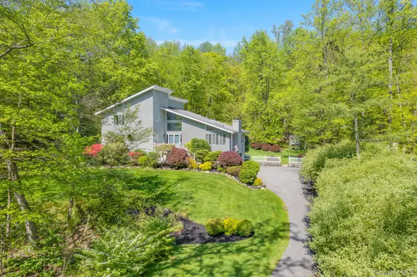 49 Chester CT, Cortlandt Manor, NY 10567