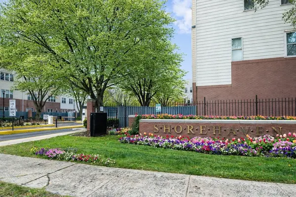 227 Surf DR #138B, Bronx, NY 10473