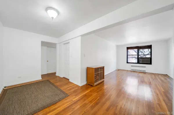 83-85 Woodhaven BLVD #3L, Woodhaven, NY 11421