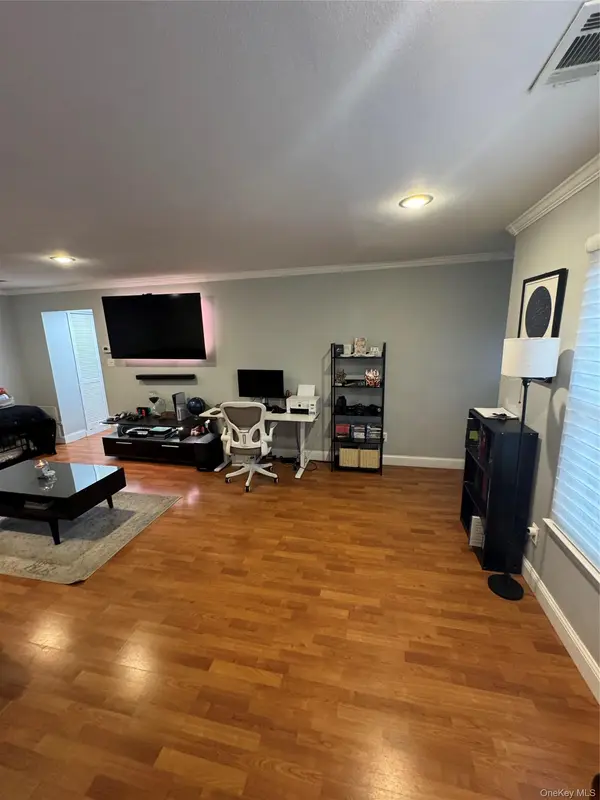 175 Main AVE #149, Wheatley Heights, NY 11798