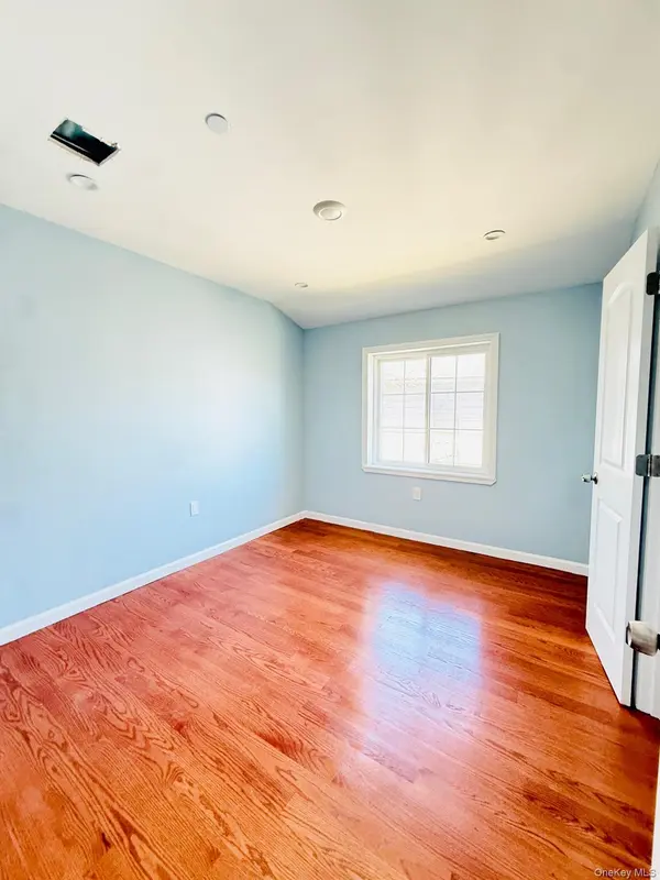 13922 Lakewood AVE #2F, Jamaica, NY 11435