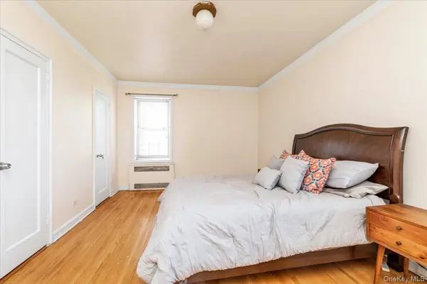 84-49 168th ST #4S, Jamaica Hills, NY 11432