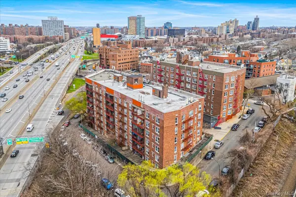 8616 60th AVE #5P, Elmhurst, NY 11373