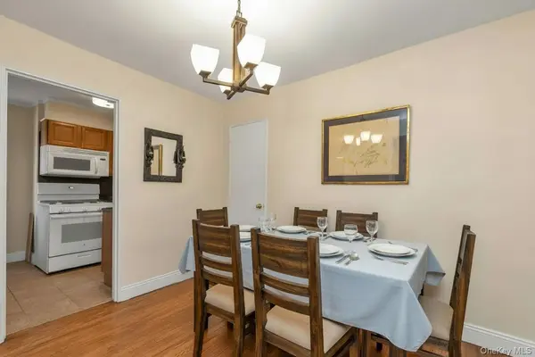 102-25 67th RD #4C, Forest Hills, NY 11375