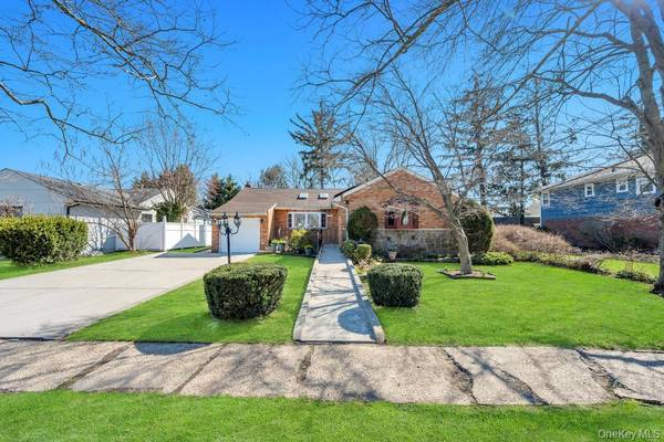 96 Rosedale RD, North Woodmere, NY 11581