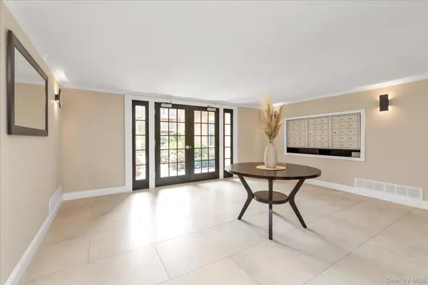 124 S Park AVE #1-P, Rockville Centre, NY 11570