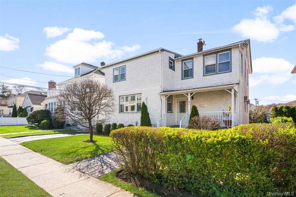 31 Elmwood AVE, West Harrison, NY 10604
