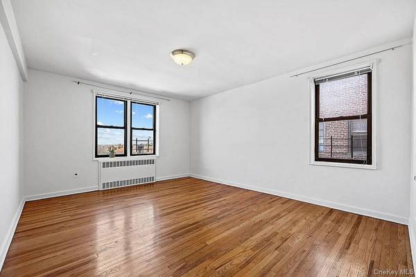 9963 66th AVE #F11, Rego Park, NY 11374