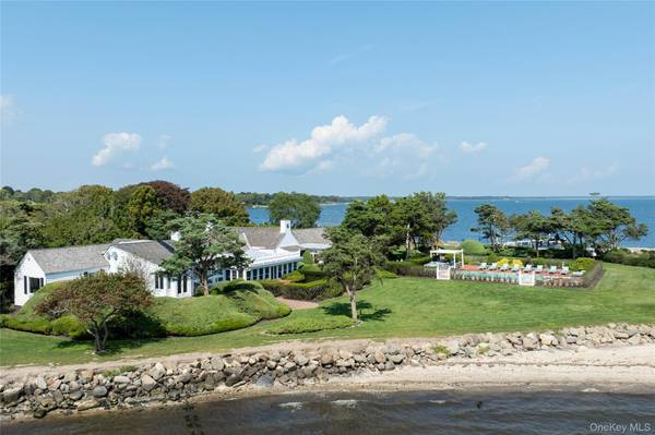 16 Point RD, Bellport Village, NY 11713
