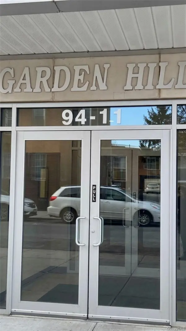 94-11 65th RD #4D, Rego Park, NY 11374