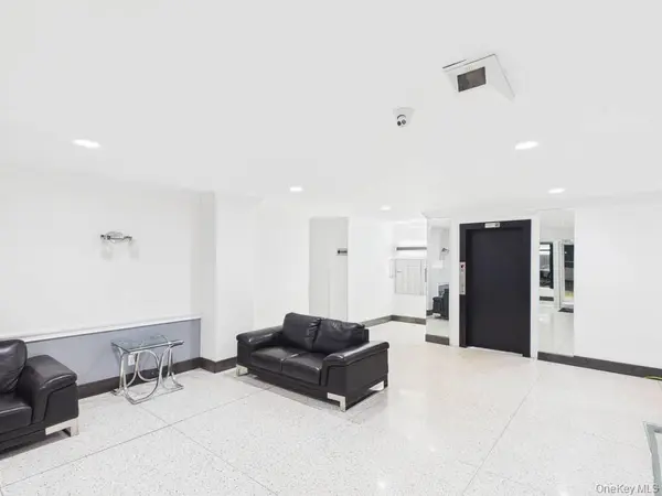 6515 Alderton ST #3F, Rego Park, NY 11374