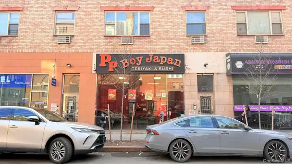 9022 161st ST, Jamaica, NY 11432