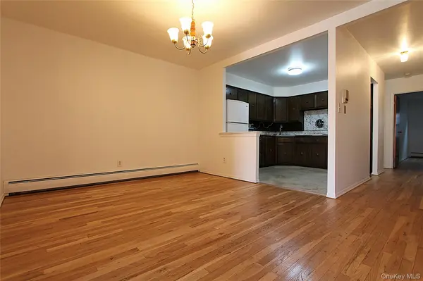 58-18 84th PL, Middle Village, NY 11379
