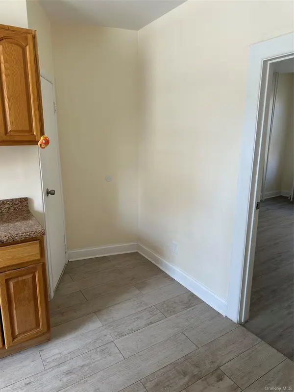 710 E 211th ST, Bronx, NY 10467