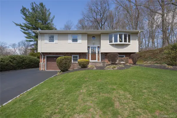 196 E Townline RD, West Nyack, NY 10994