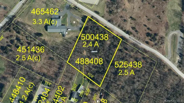 Town Center BLVD, Poughquag, NY 12570