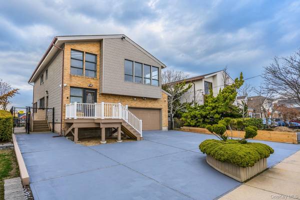 756 Guy Lombardo AVE, Freeport, NY 11520