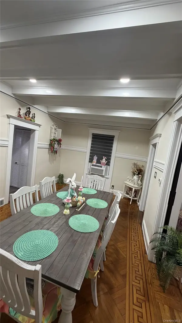 85-12 Woodhaven BLVD, Woodhaven, NY 11421