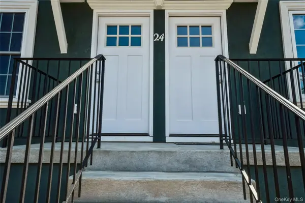 24 Clement ST, Yonkers, NY 10710