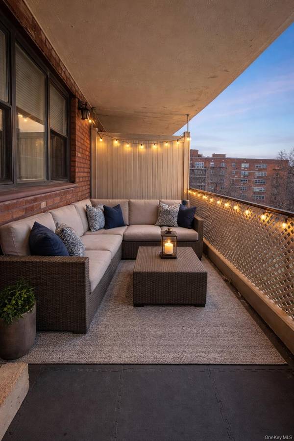 153-25 88th ST #5G, Howard Beach, NY 11414