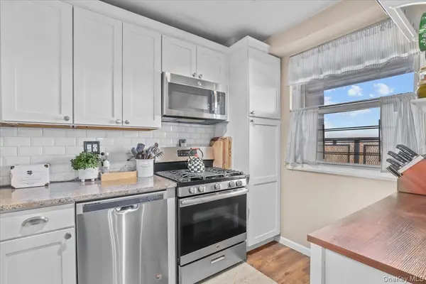 5900 Arlington AVE #3S, Bronx, NY 10471