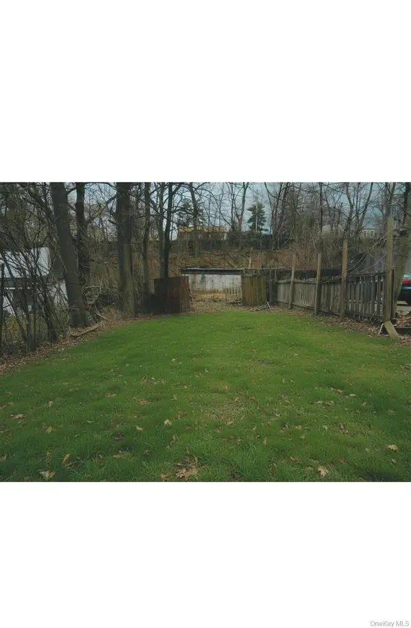 202 City TER, Newburgh, NY 12550