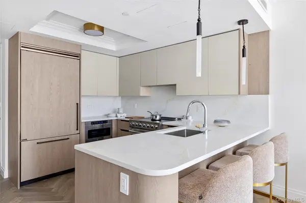 78-29 Austin ST #PH2K, Forest Hills, NY 11375